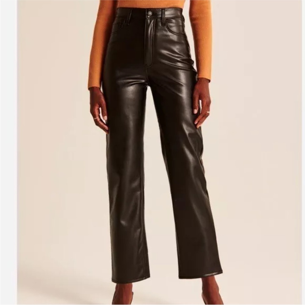 Abercrombie Vegan Leather NWT Ankle Straight Ultra High Rise, Size 30